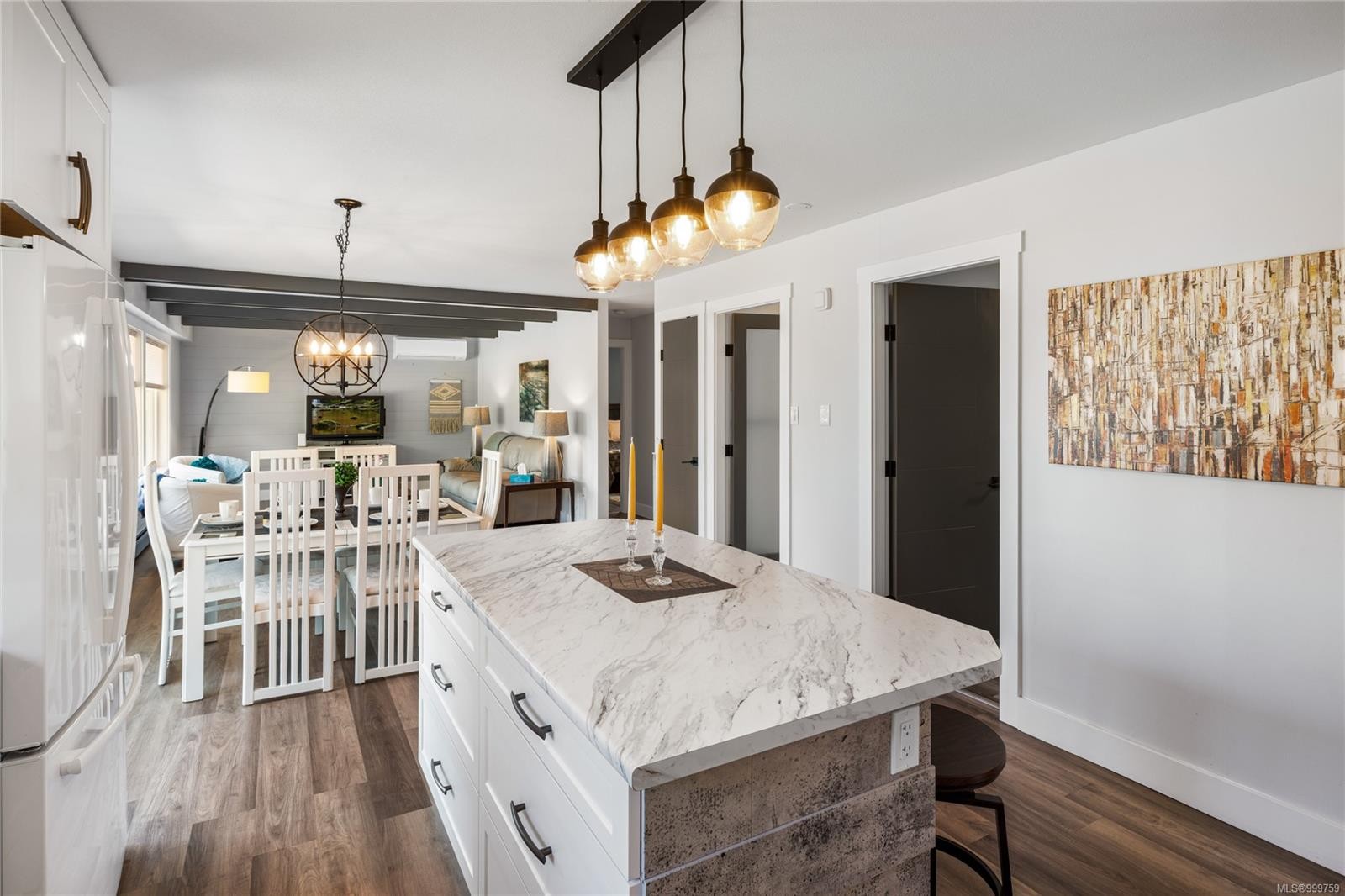 6712 Island Hwy West, Bowser, BC