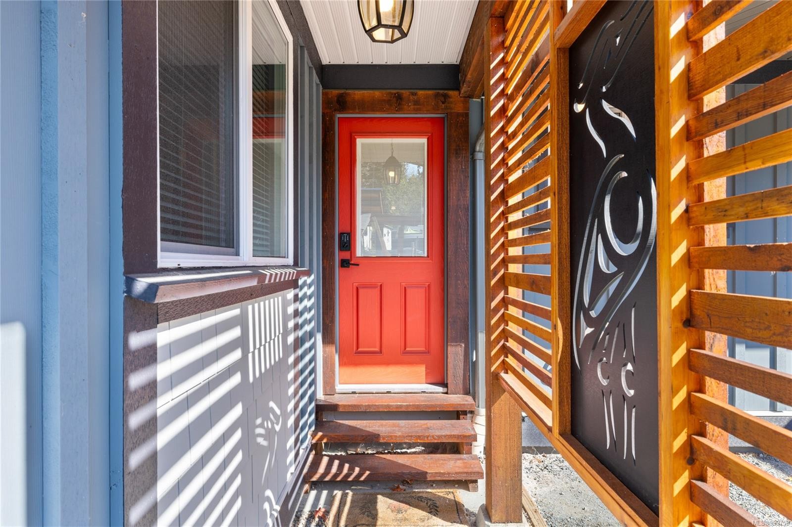 6712 Island Hwy West, Bowser, BC