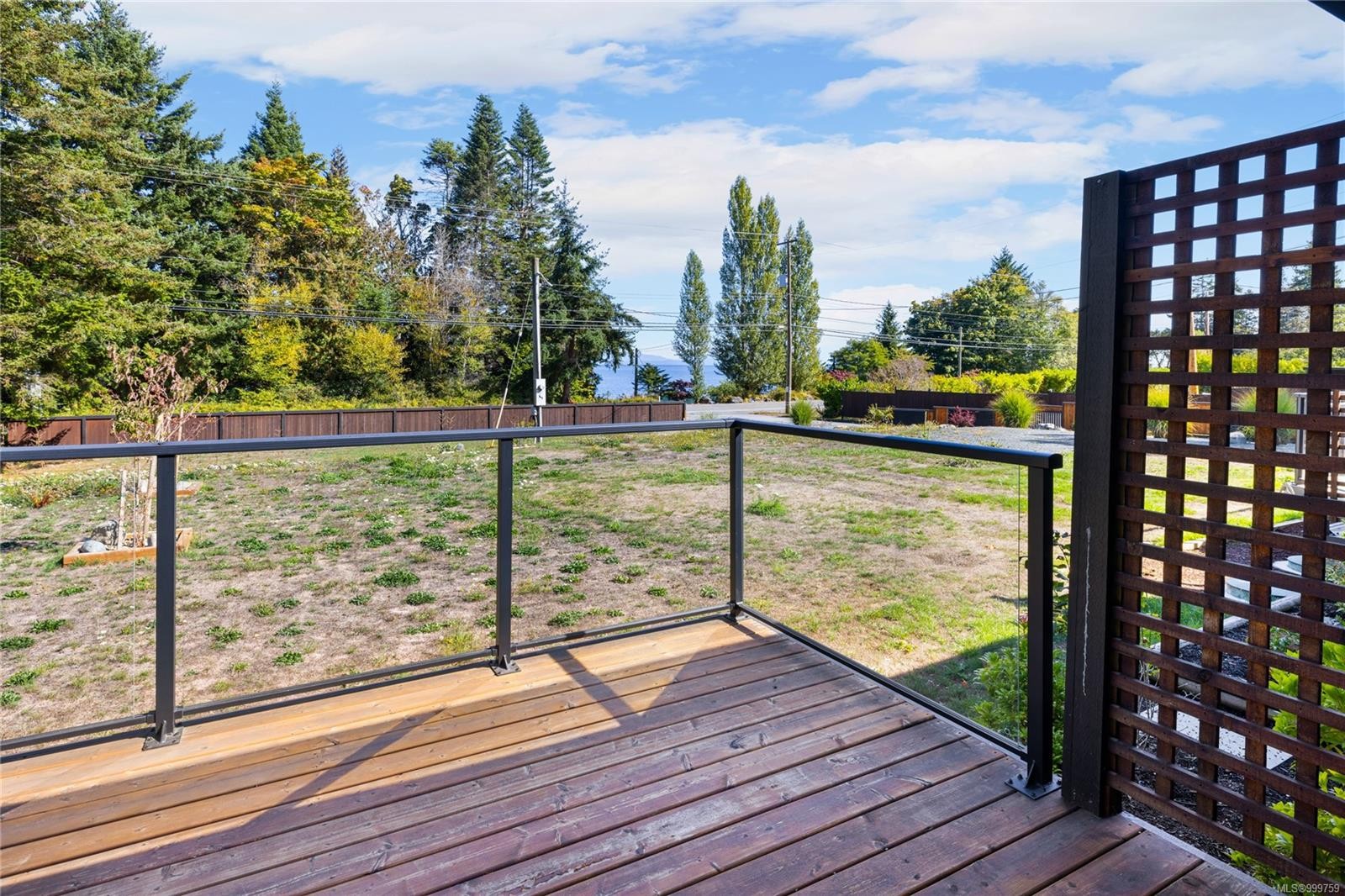 6712 Island Hwy West, Bowser, BC