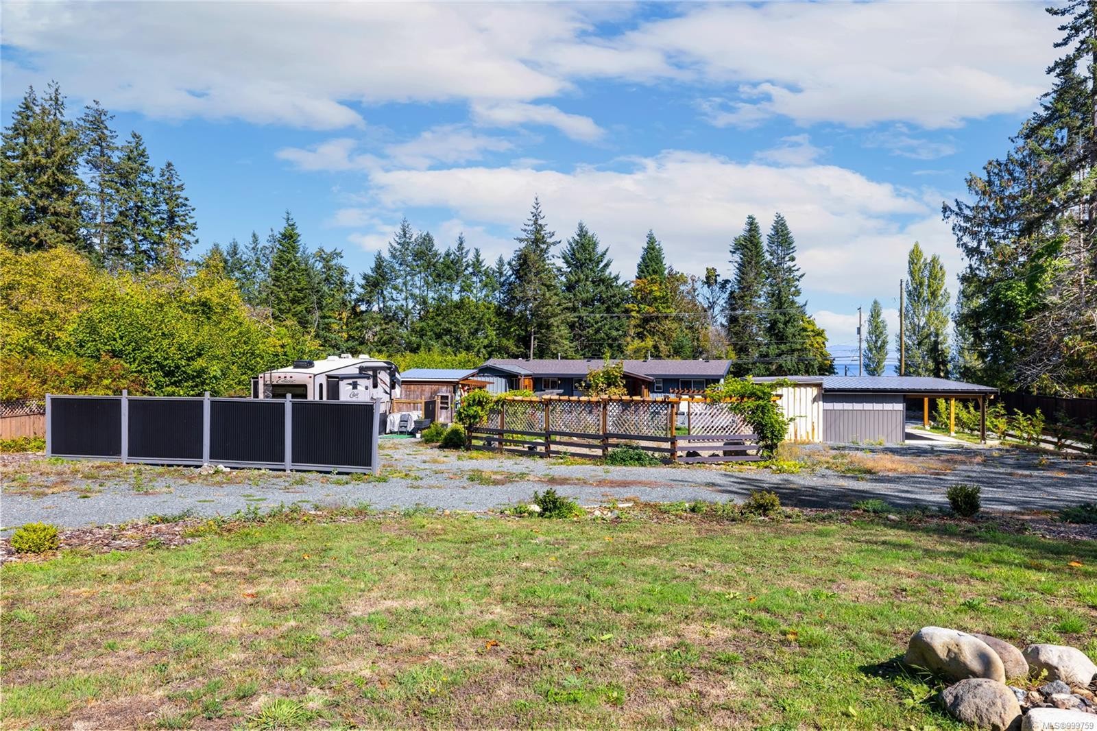 6712 Island Hwy West, Bowser, BC