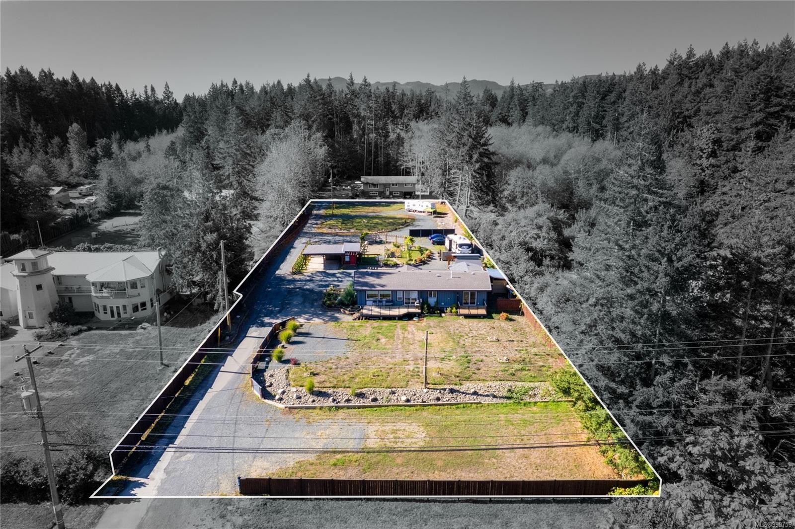 6712 Island Hwy West, Bowser, BC