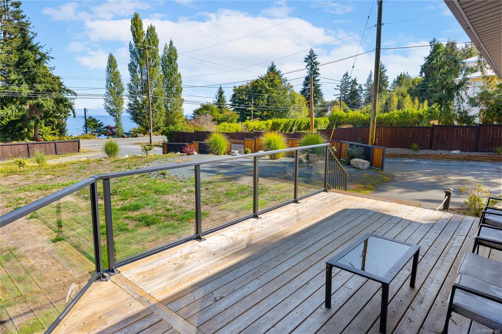 6712 Island Hwy West, Bowser, BC