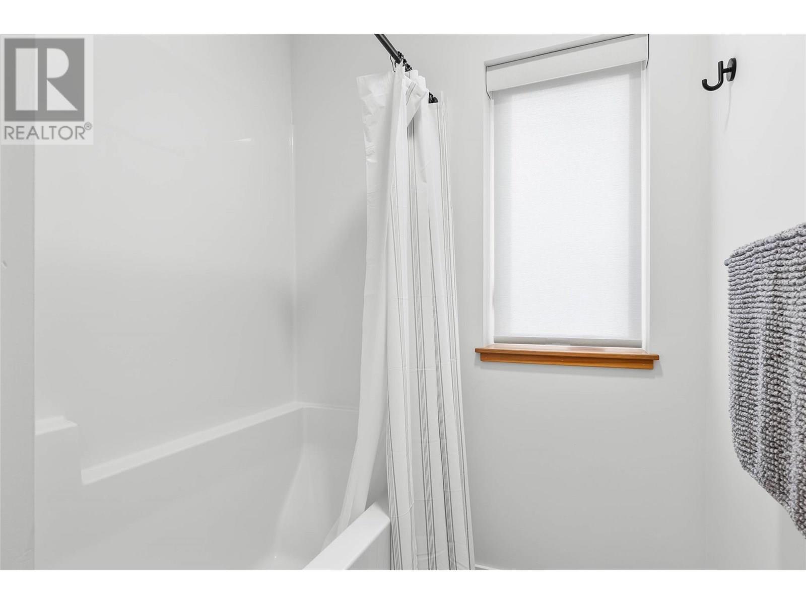 5600 Adams Lake West Fs Road Unit# Lot 10, Adams Lake, BC