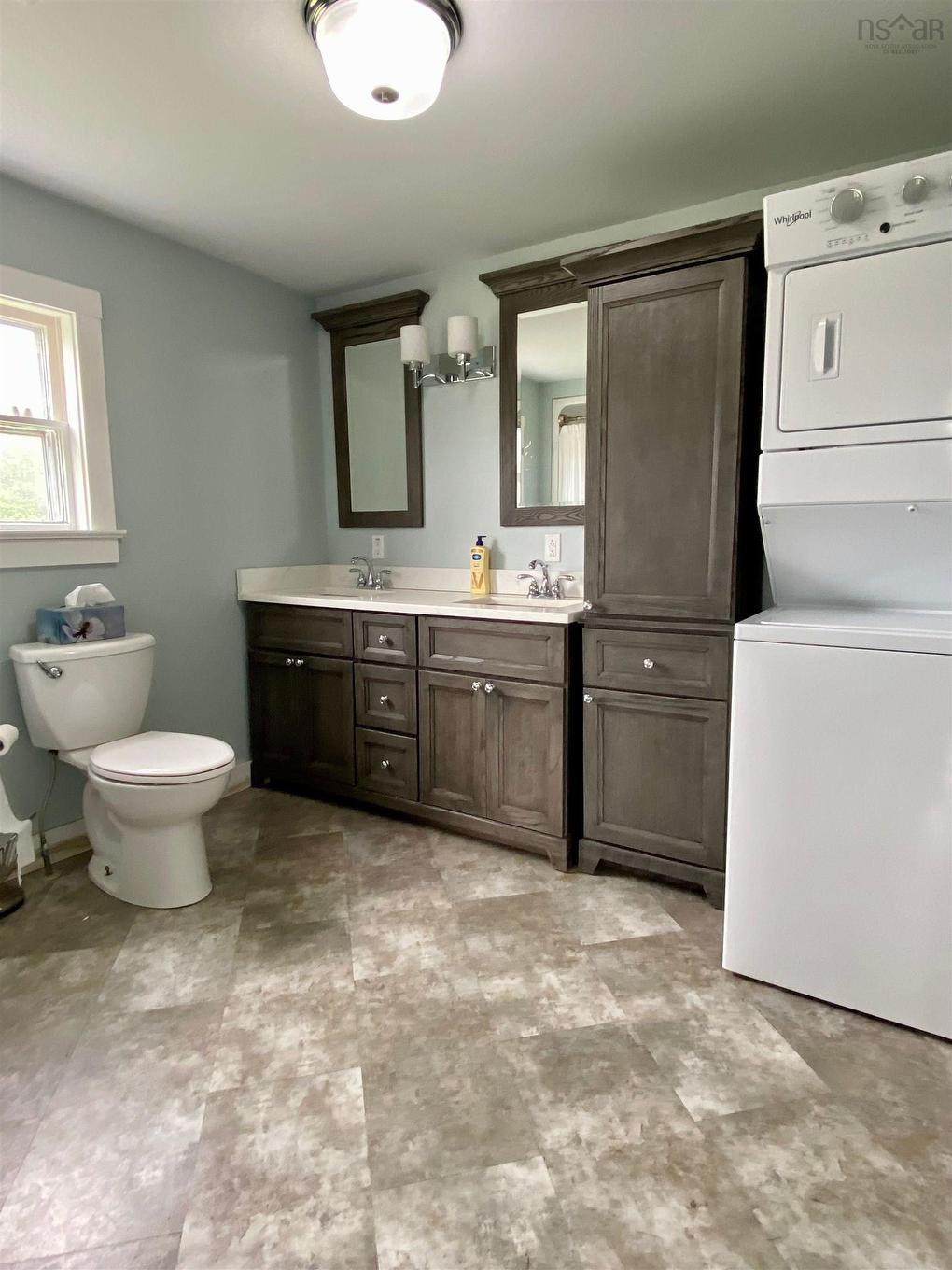 42 Abbotts Harbour Road, Middle West Pubnico, NS