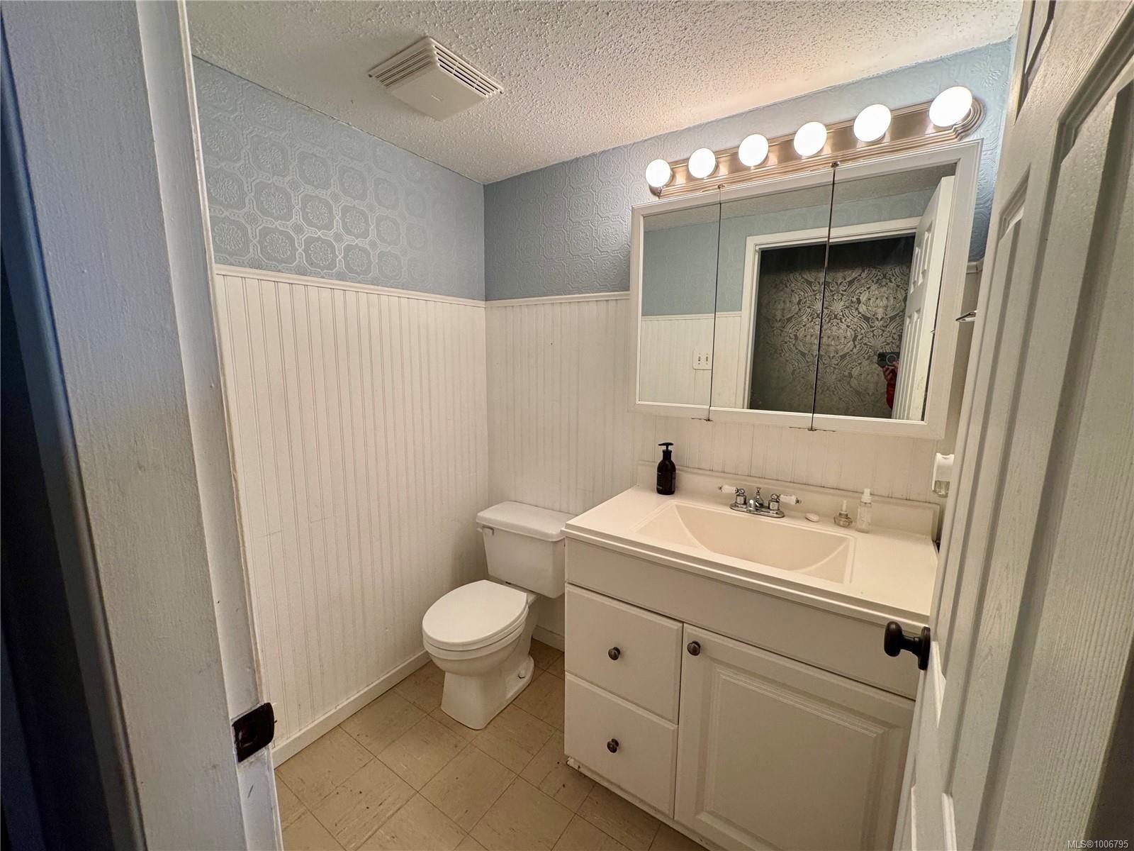 99 Mckay Cres, Port Alice, BC