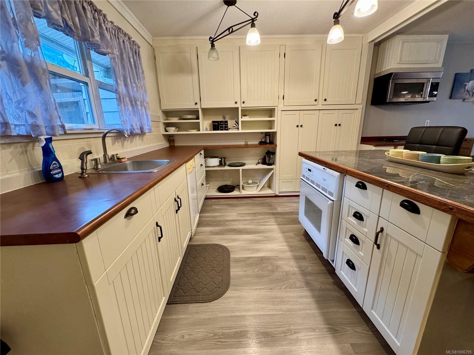 99 Mckay Cres, Port Alice, BC