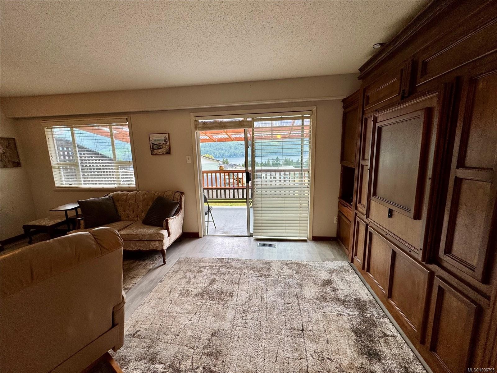 99 Mckay Cres, Port Alice, BC