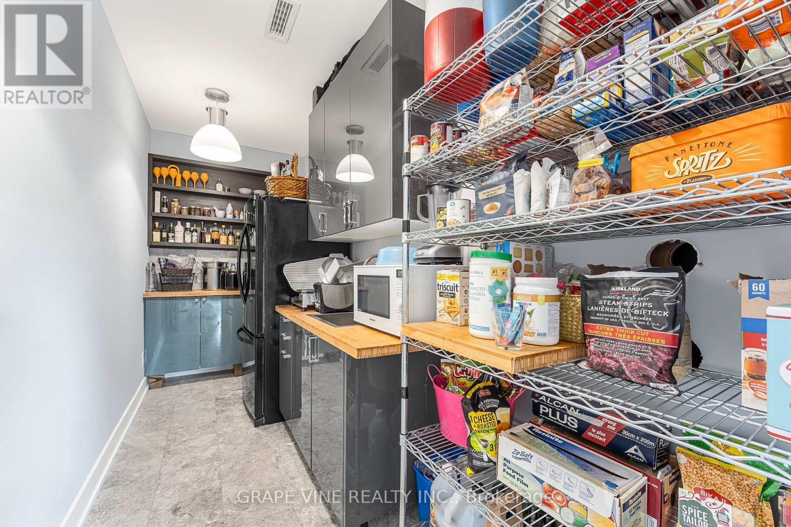 315 Crestview Road, Ottawa, ON - Indoor Photo Showing Other Room