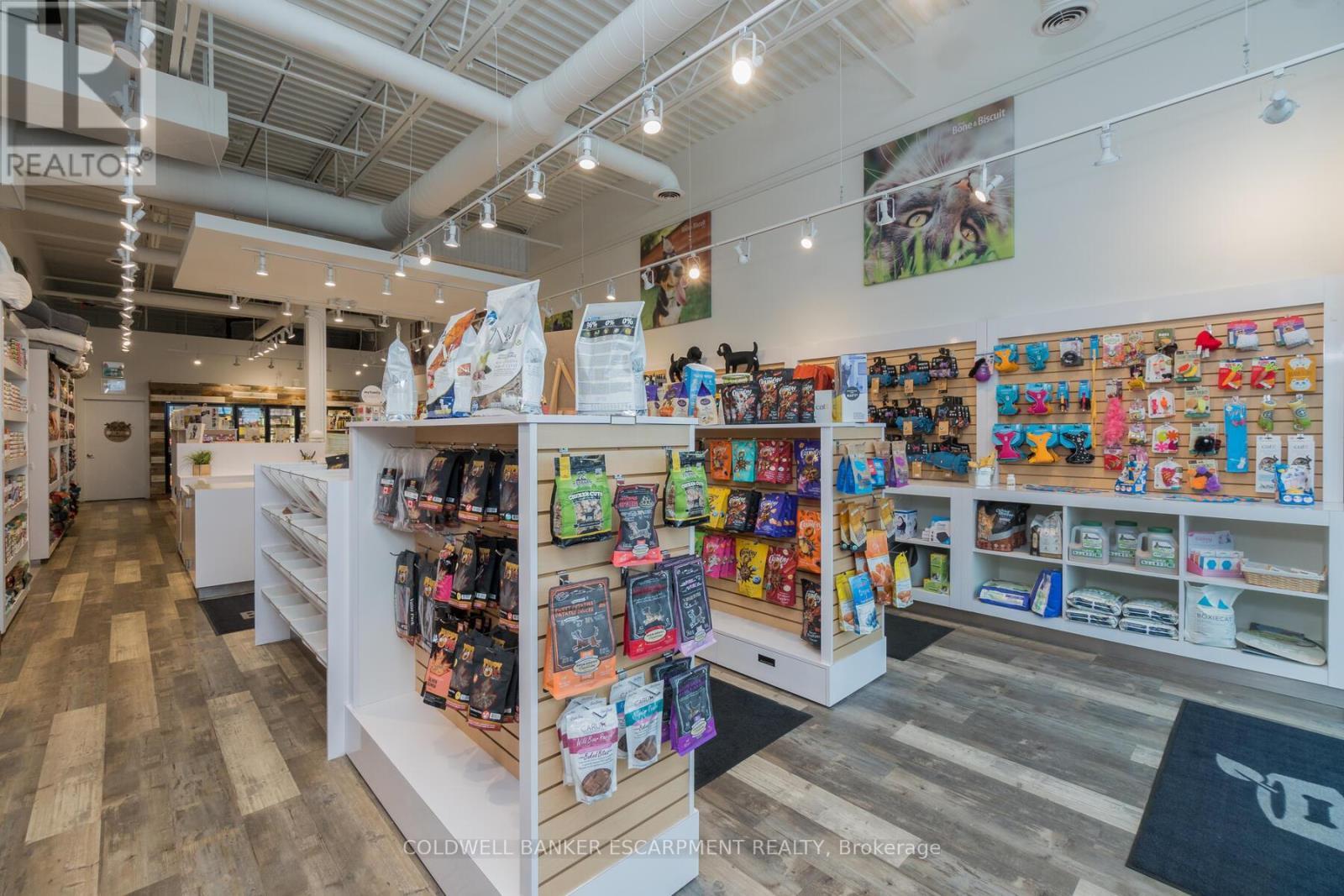 2A - 30 Clair Road W, Guelph, ON