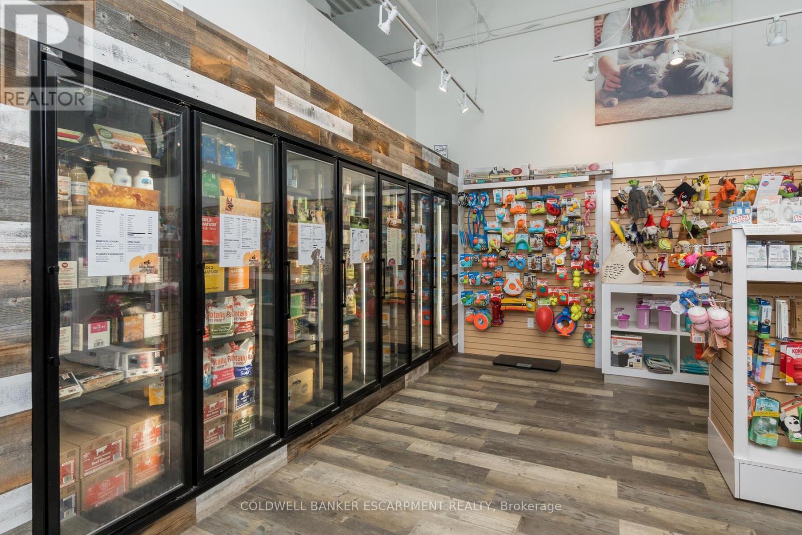 2A - 30 Clair Road W, Guelph, ON