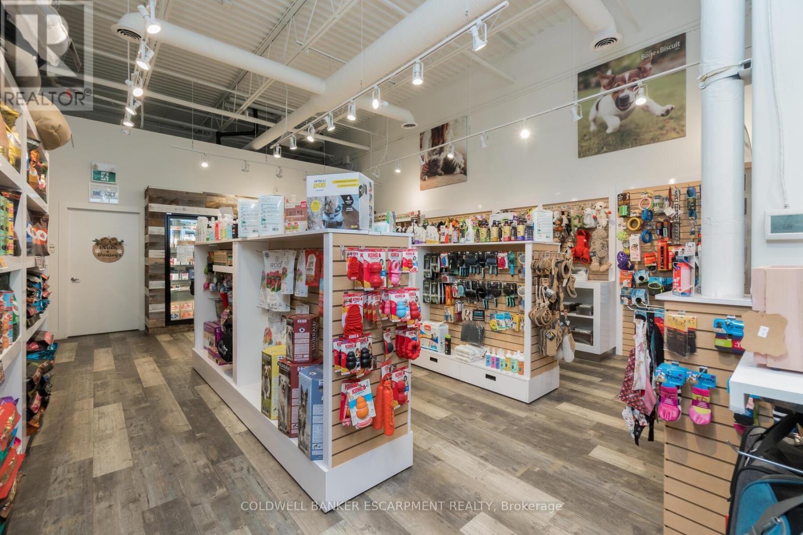 2A - 30 Clair Road W, Guelph, ON