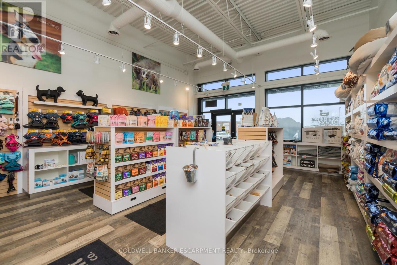 2A - 30 Clair Road W, Guelph, ON