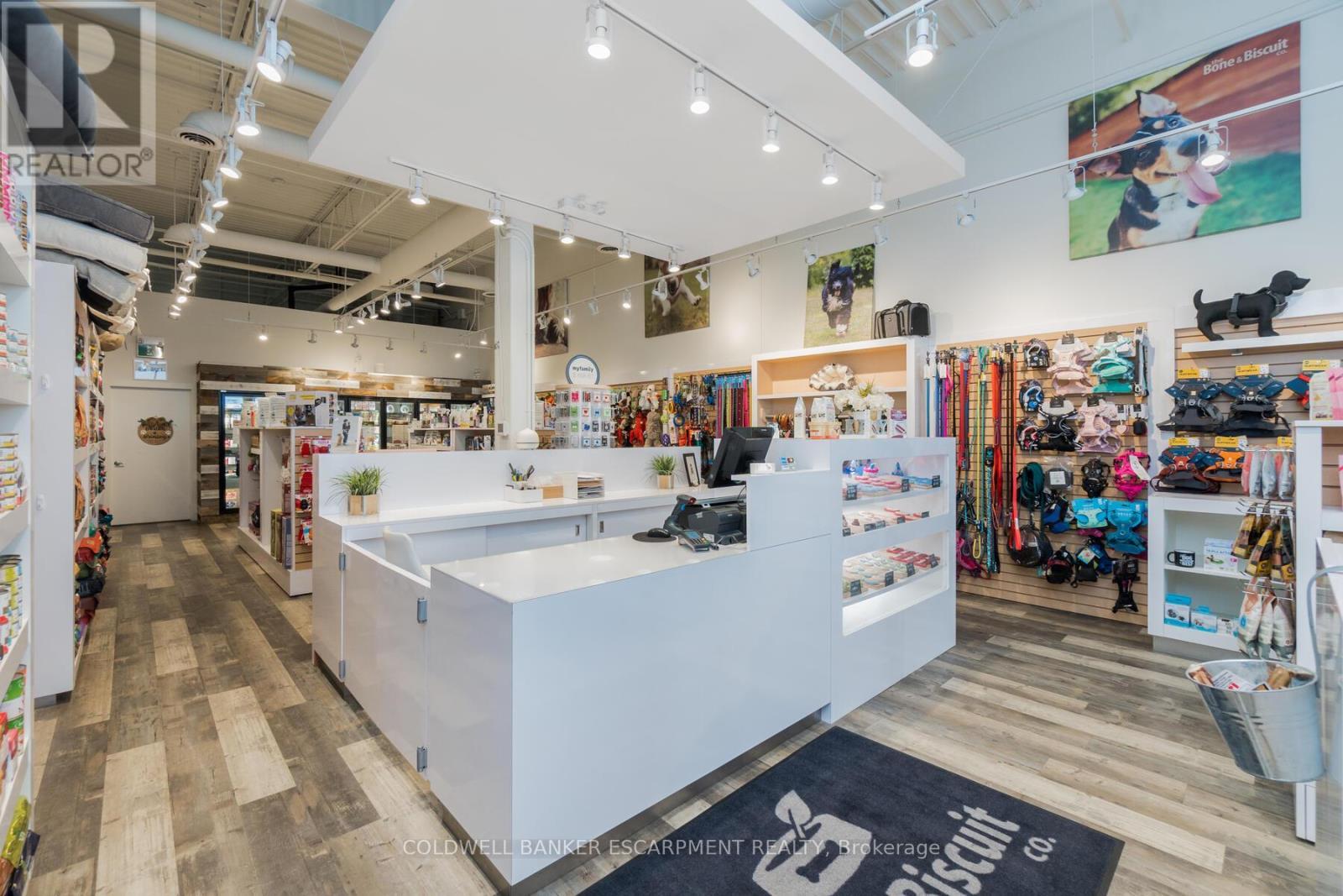 2A - 30 Clair Road W, Guelph, ON