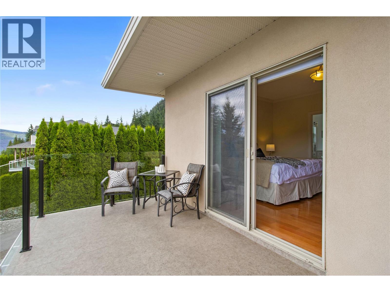 3659 Mcbride Road, Blind Bay, BC - Outdoor With Exterior