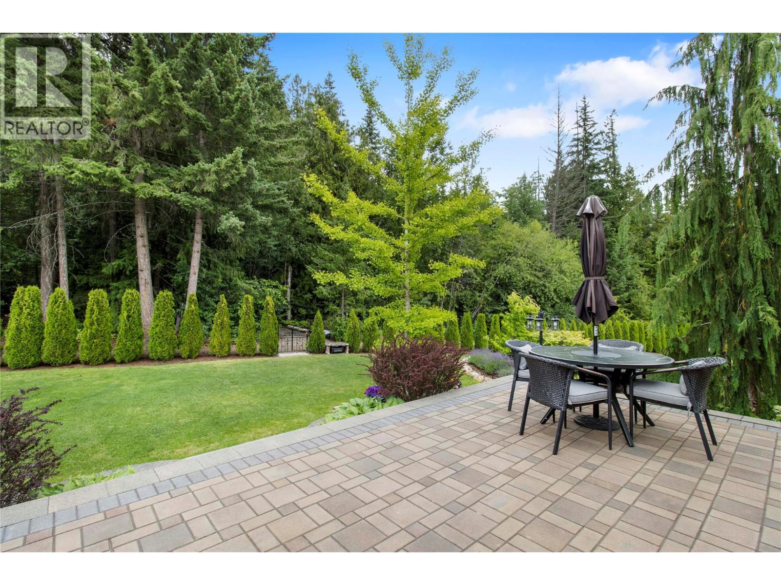 3659 Mcbride Road, Blind Bay, BC - Outdoor