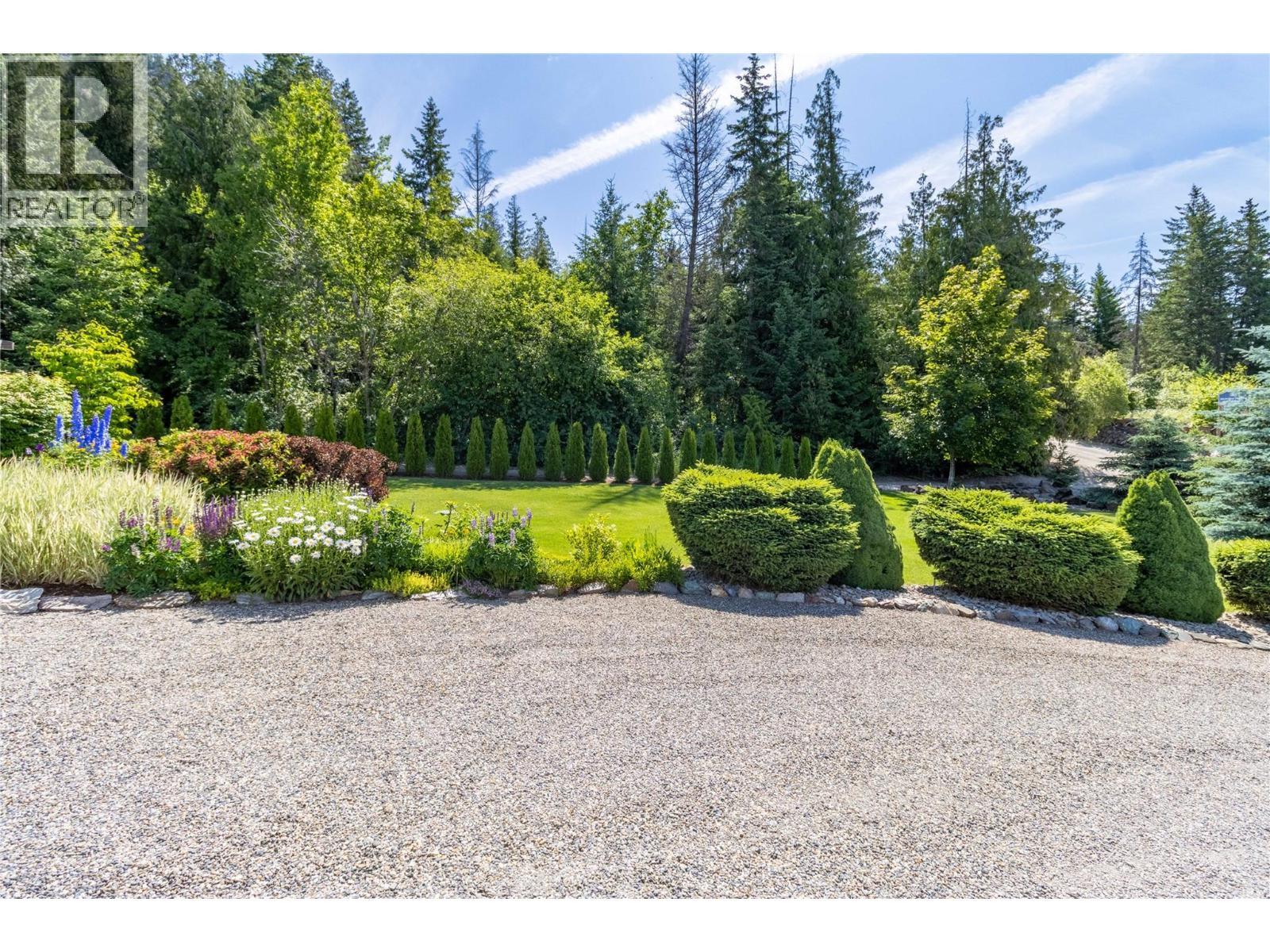 3659 Mcbride Road, Blind Bay, BC - Outdoor