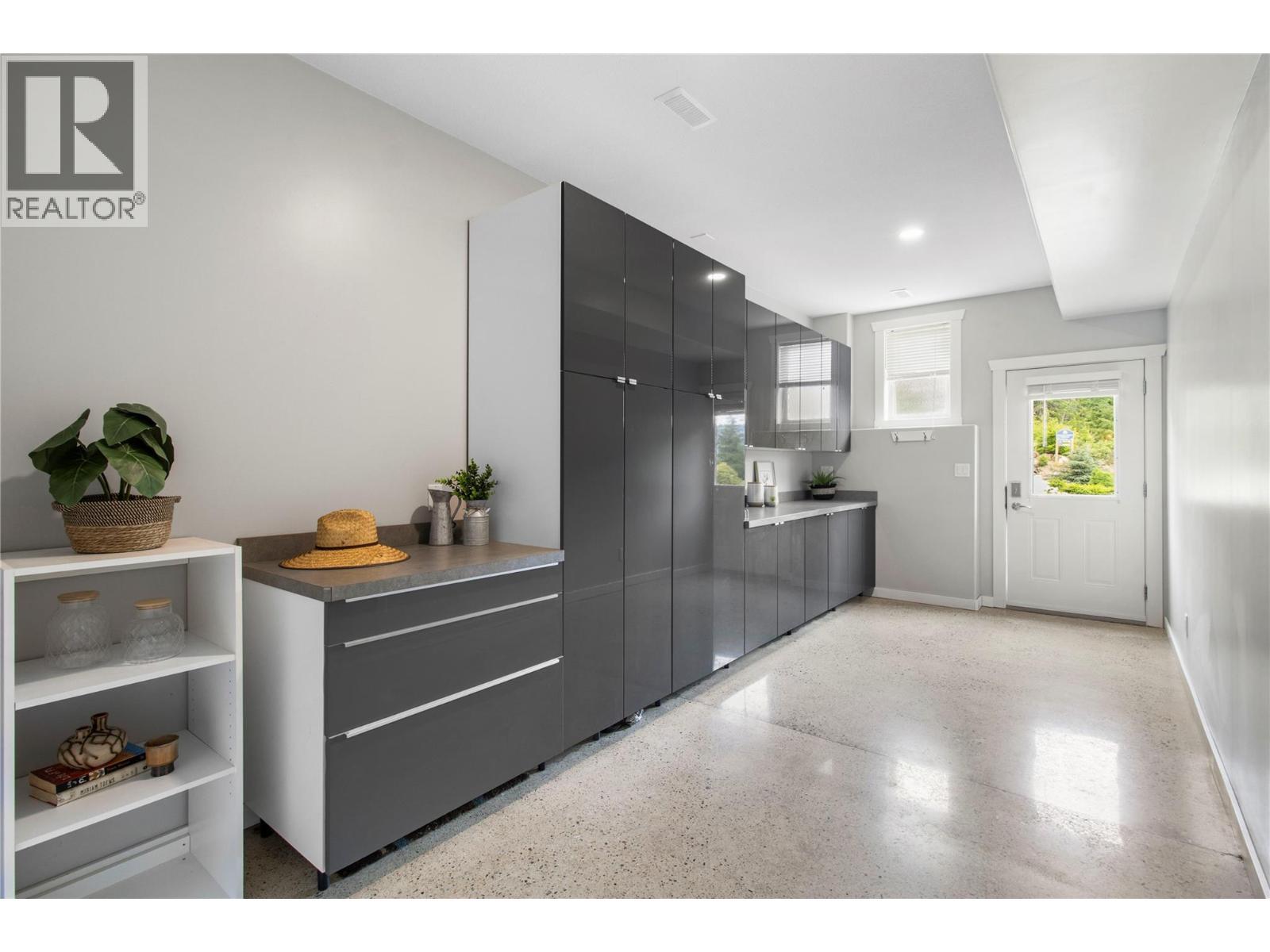 3659 Mcbride Road, Blind Bay, BC - Indoor Photo Showing Other Room