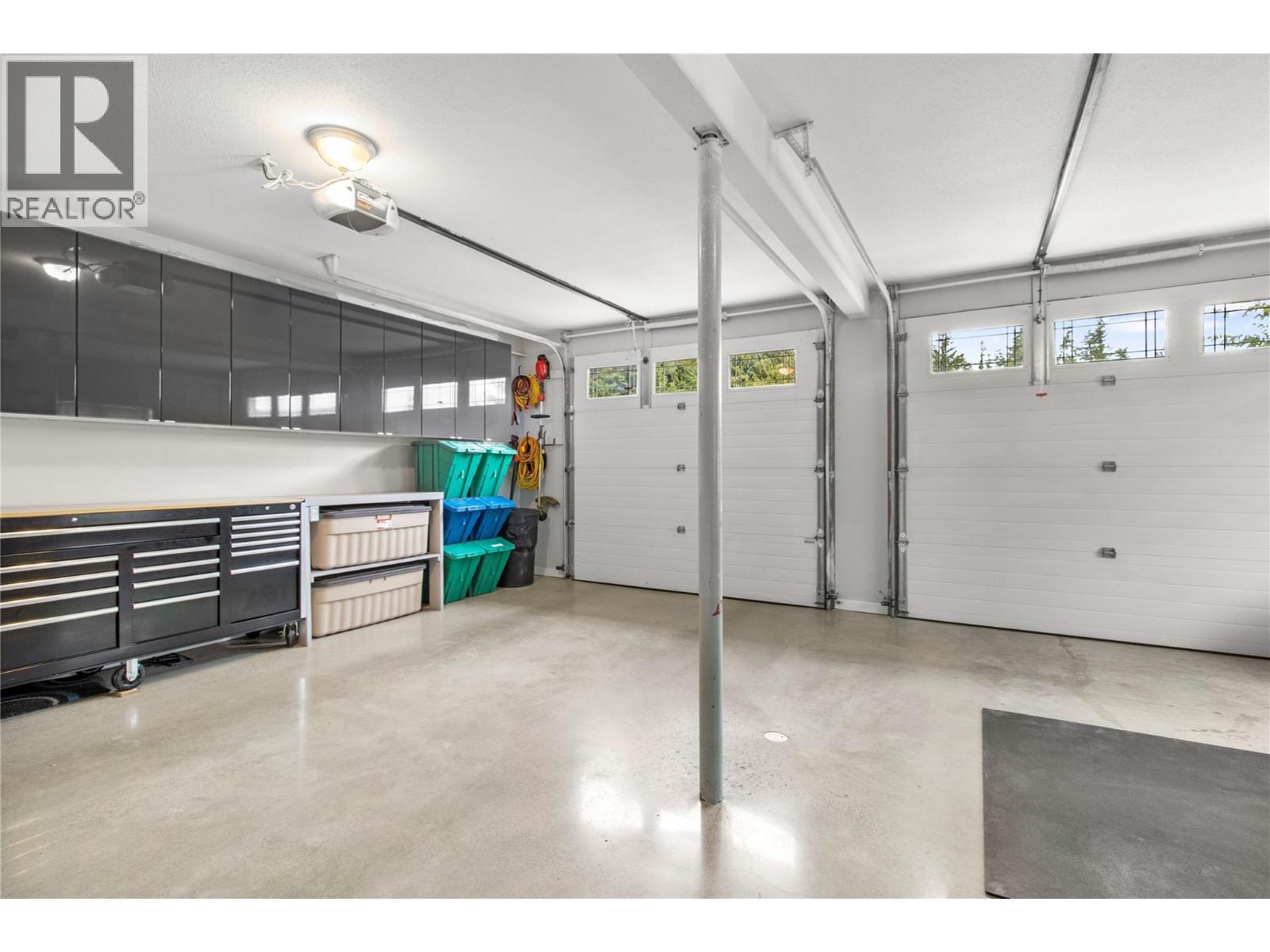 3659 Mcbride Road, Blind Bay, BC - Indoor Photo Showing Garage