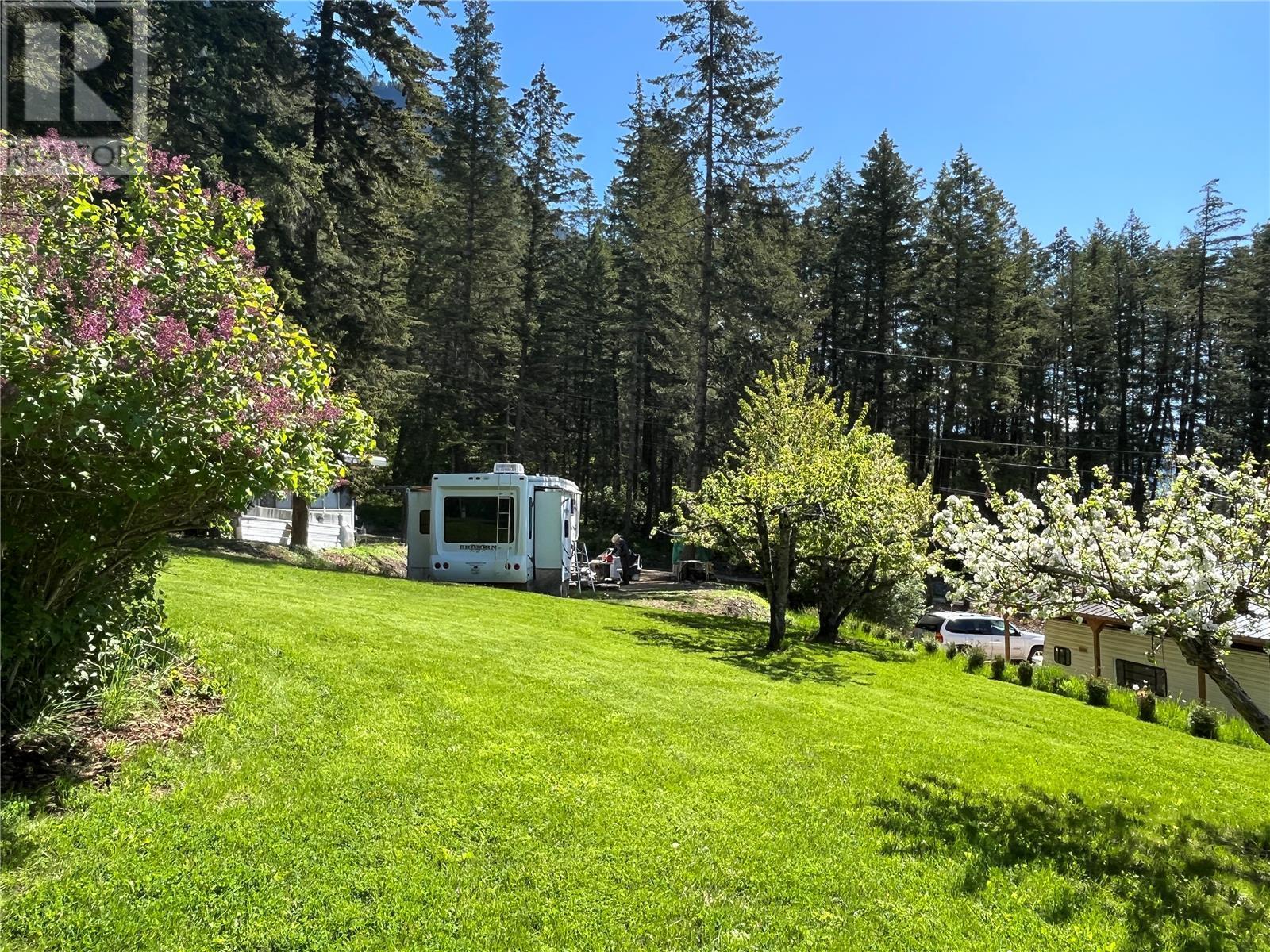 RV pad rented - 645 Badger Road, Tappen, BC