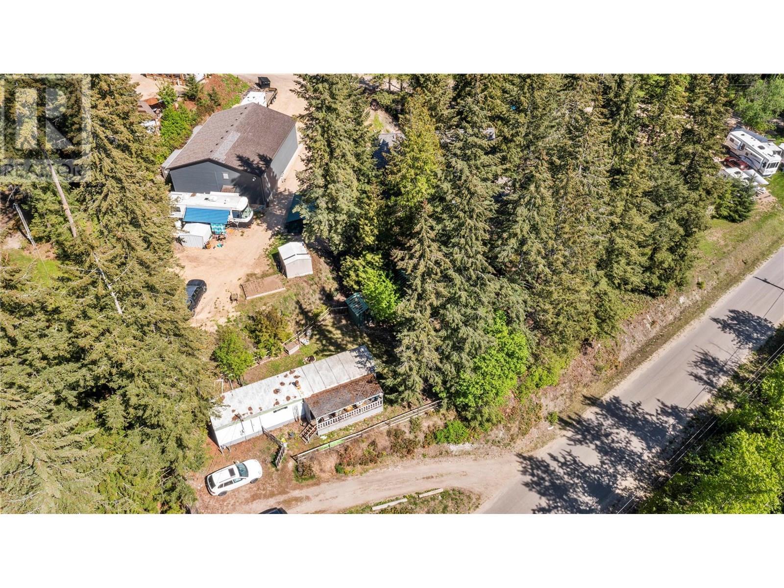 645 Badger Road, Tappen, BC