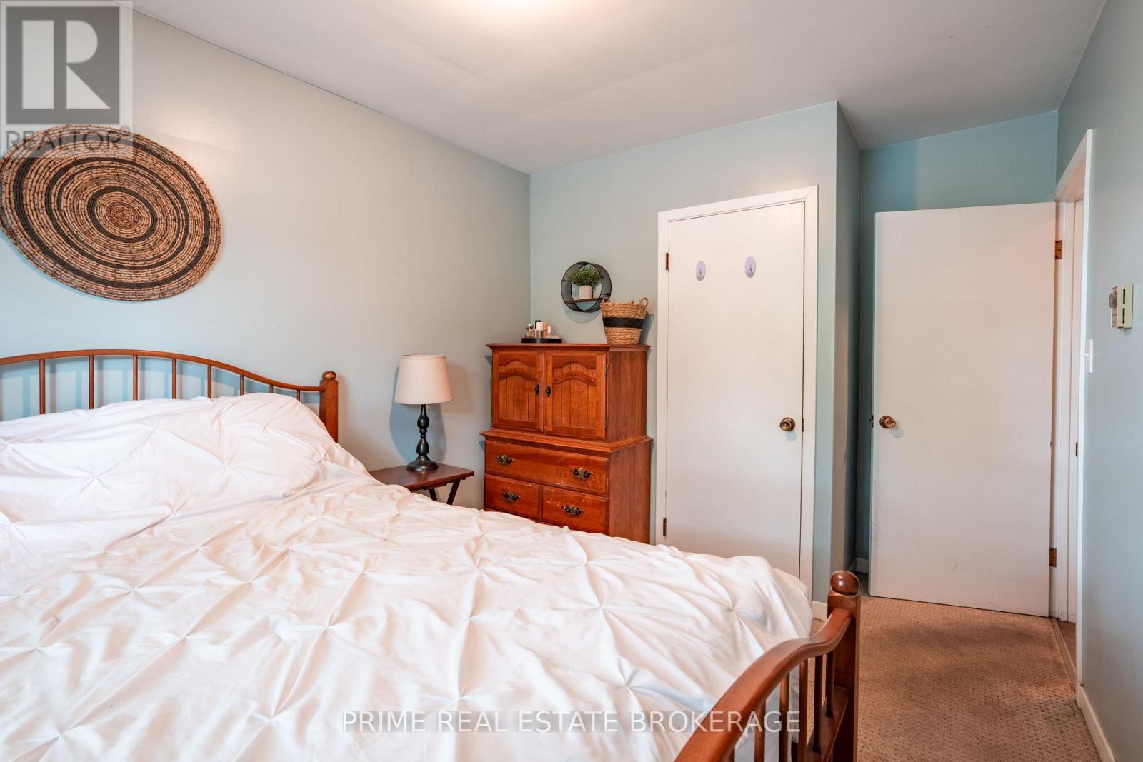 36 Orchard Street, South Huron (Exeter), ON - Indoor Photo Showing Bedroom
