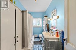 UNIT 4 Second floor bathroom -