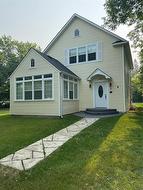 7 GLENWOOD Street S Souris, MB R0K 2C0