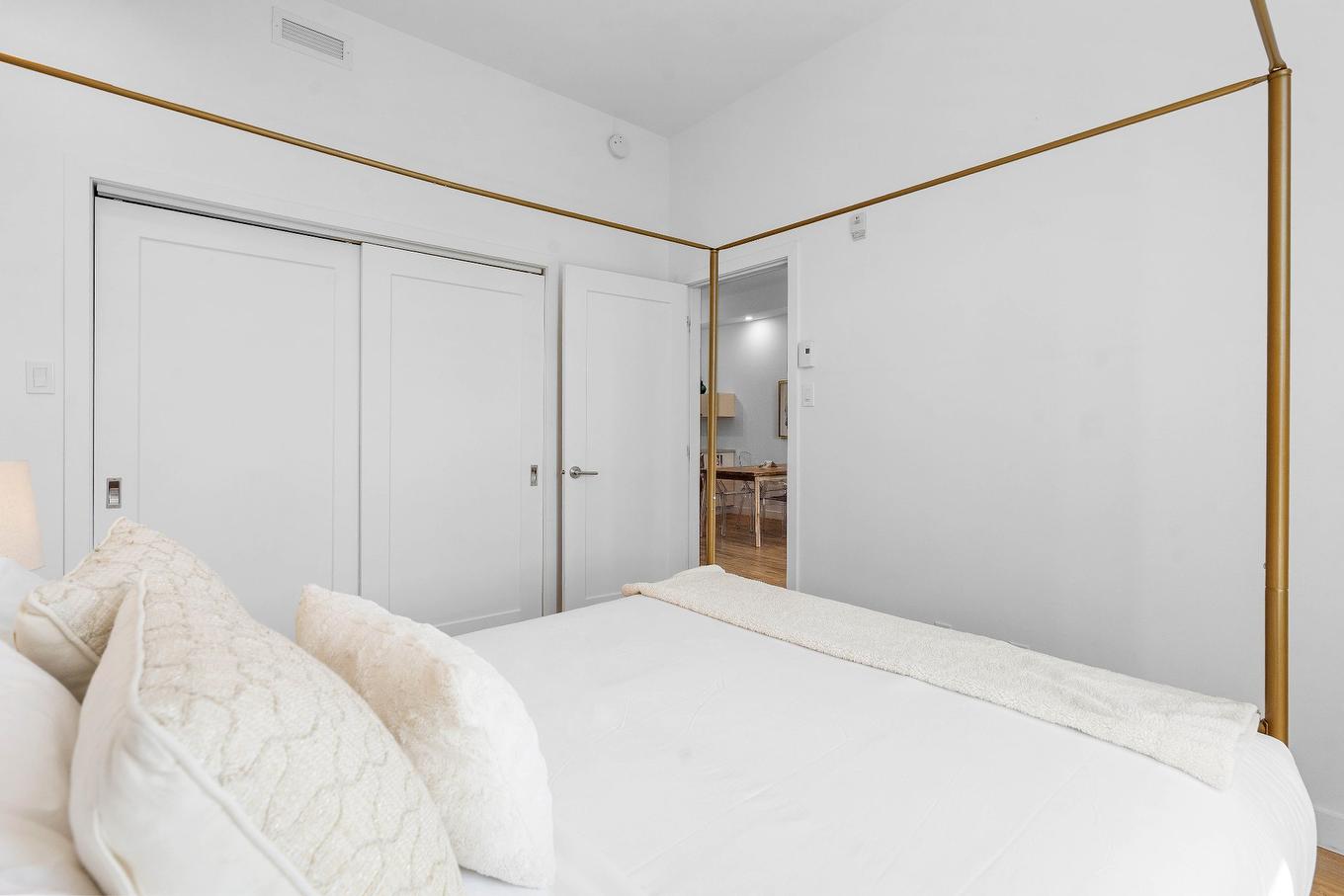 Bedroom - 802-1365 Ch. Royal, Saint-Pierre-De-L'Île-D'Orléans, QC - Indoor Photo Showing Bedroom