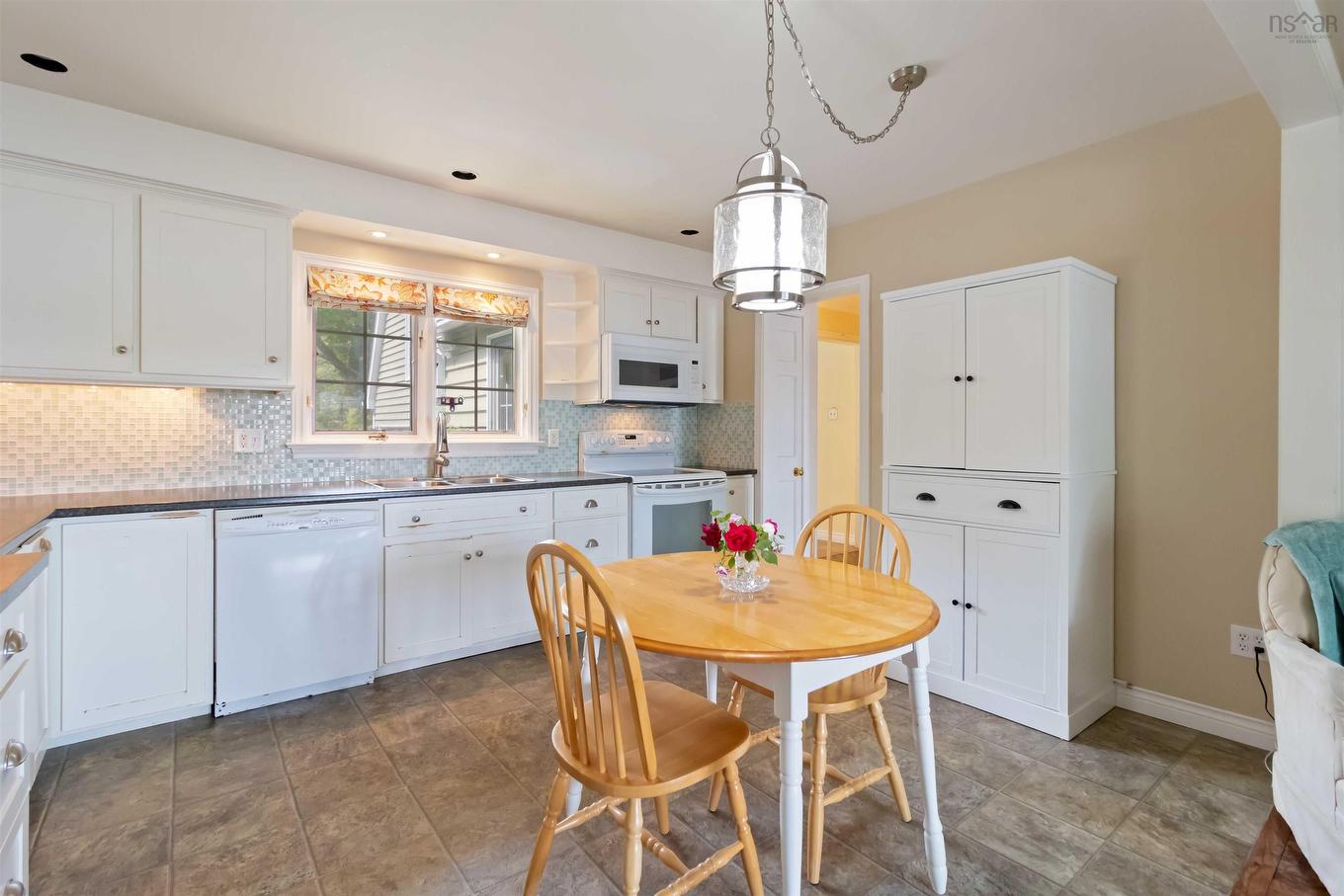 11 Keefe Road, Halifax, NS