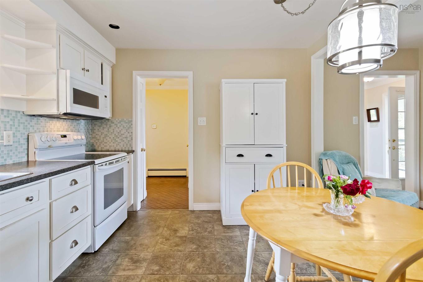 11 Keefe Road, Halifax, NS