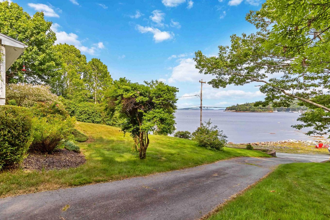 11 Keefe Road, Halifax, NS