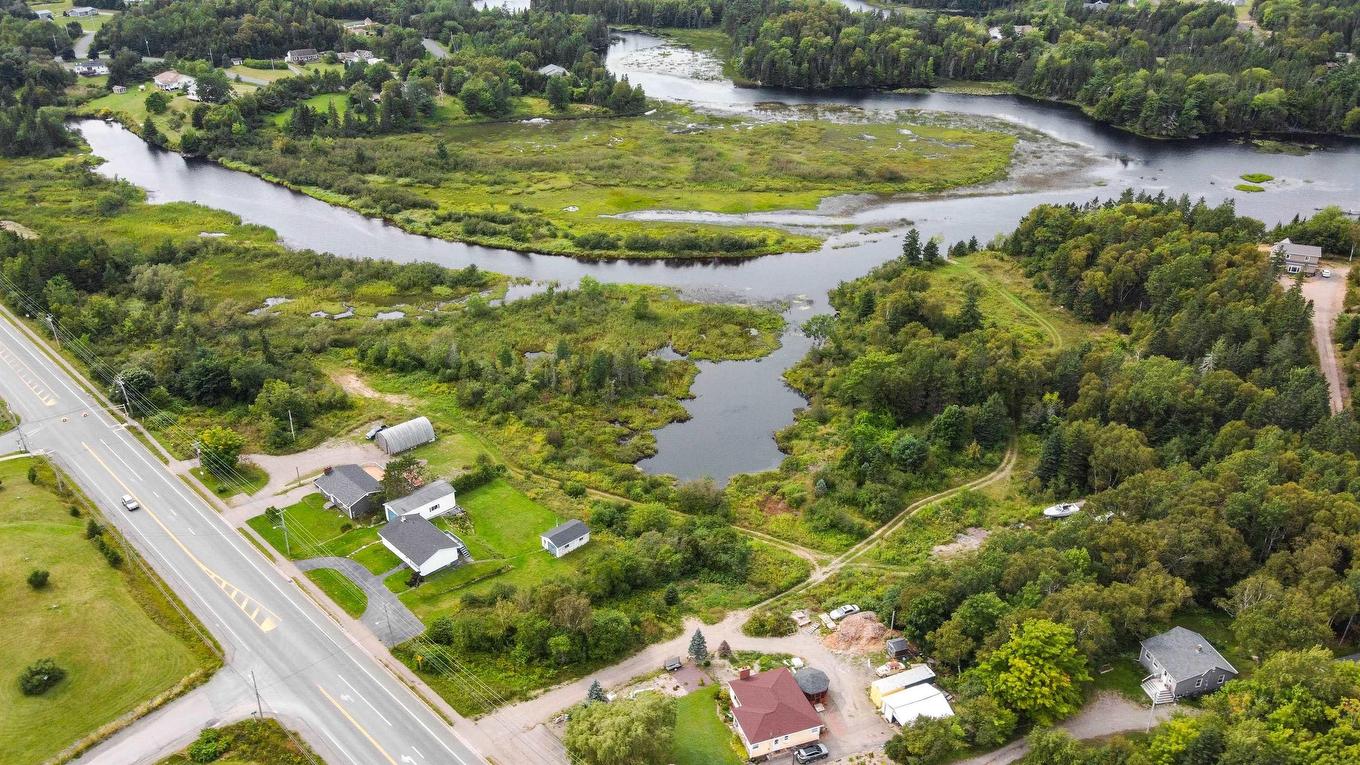 2002-2 Kings Road, Howie Centre, NS