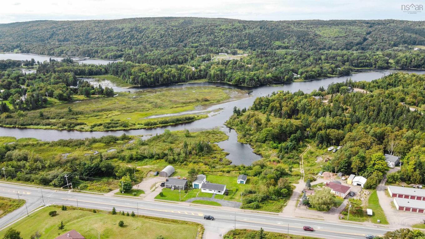 2002-2 Kings Road, Howie Centre, NS