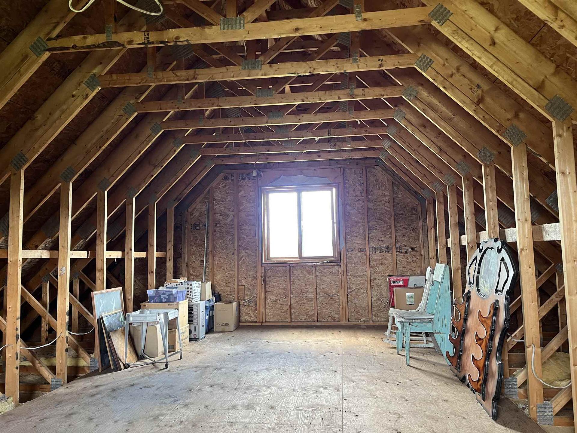 619 Cameron Road, Stratton, ON - Indoor