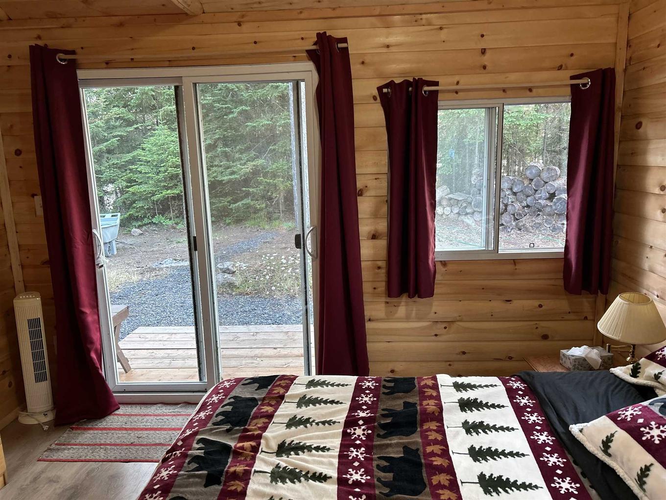14 Island Canyon Lake, Vermilion Bay, ON - Indoor Photo Showing Bedroom