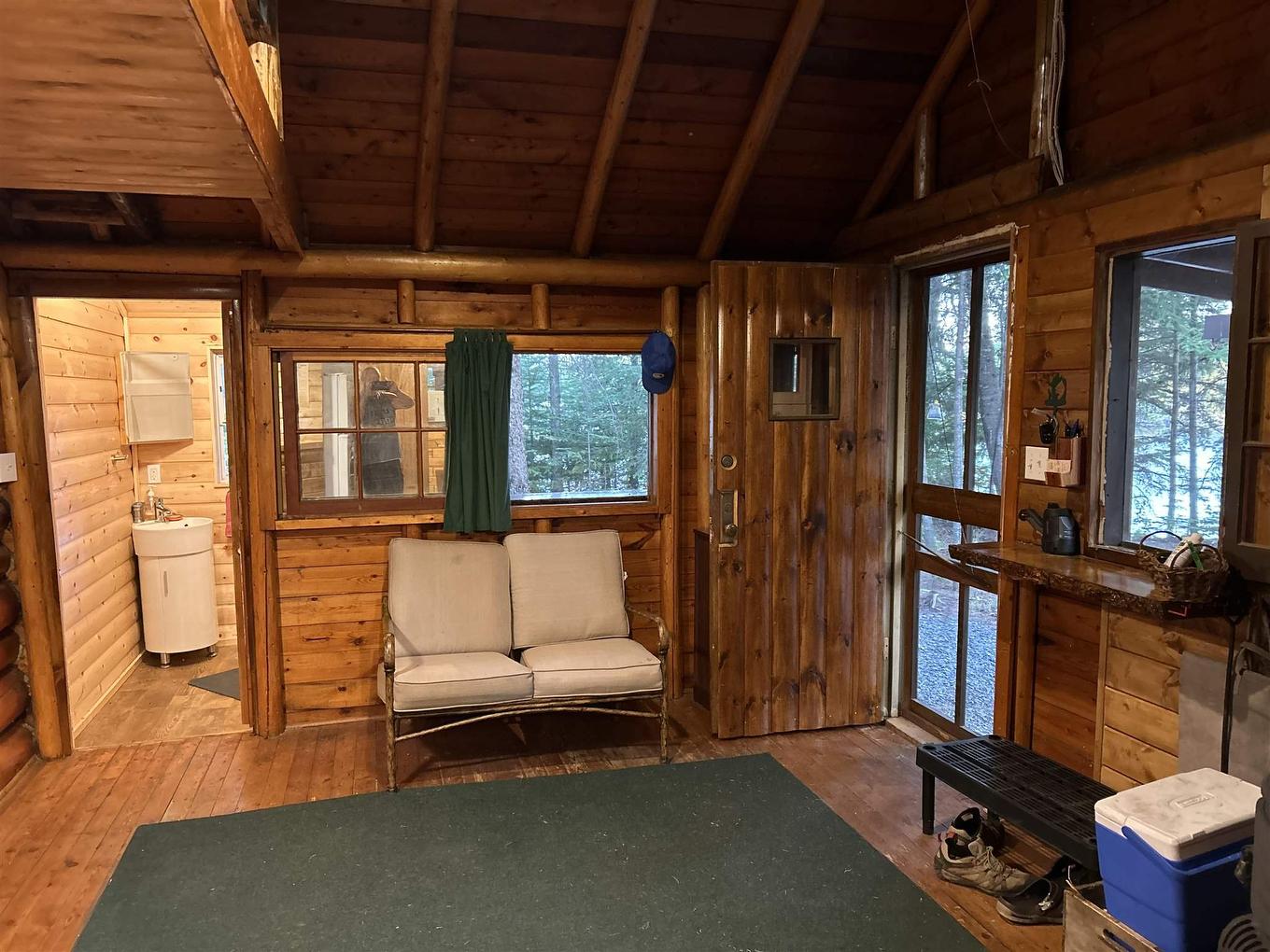 14 Island Canyon Lake, Vermilion Bay, ON - Indoor Photo Showing Other Room