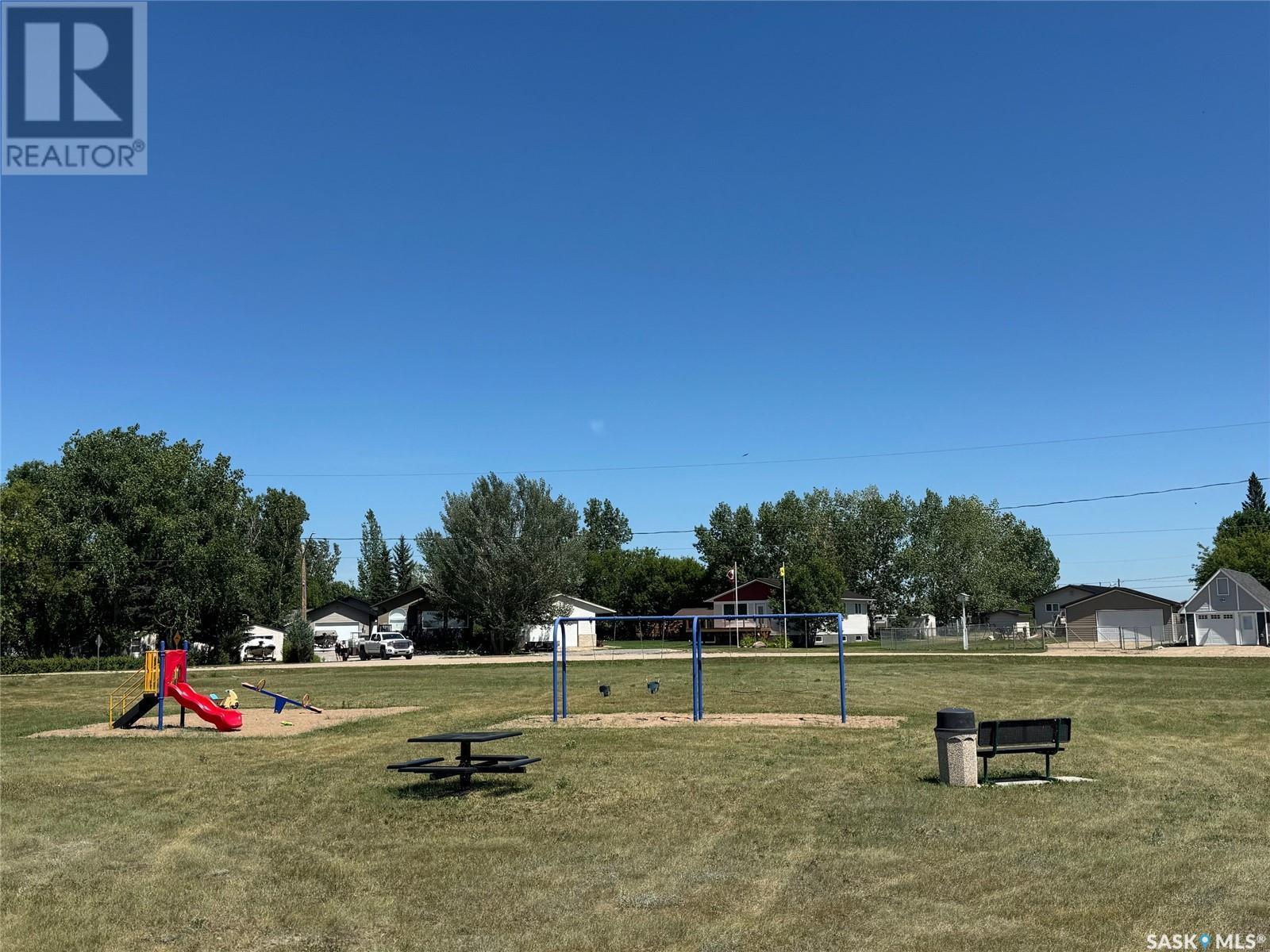 Lot 5 Block X Marina Drive, Island View, SK