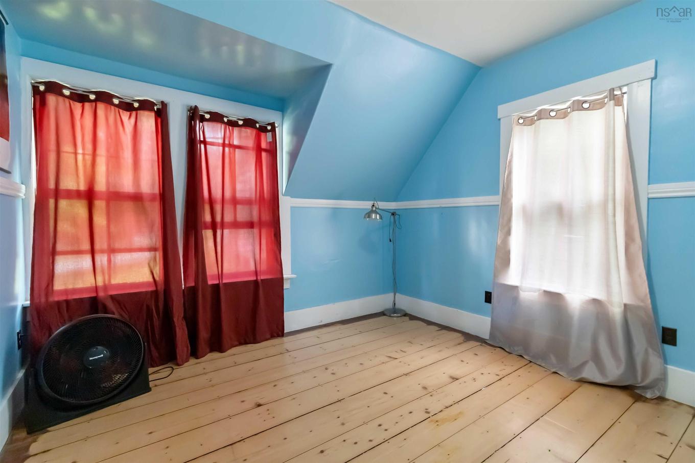 101 Pleasant Street, Bridgewater, NS