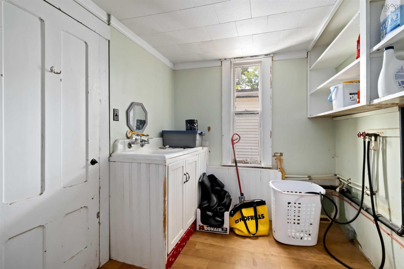 101 Pleasant Street, Bridgewater, NS