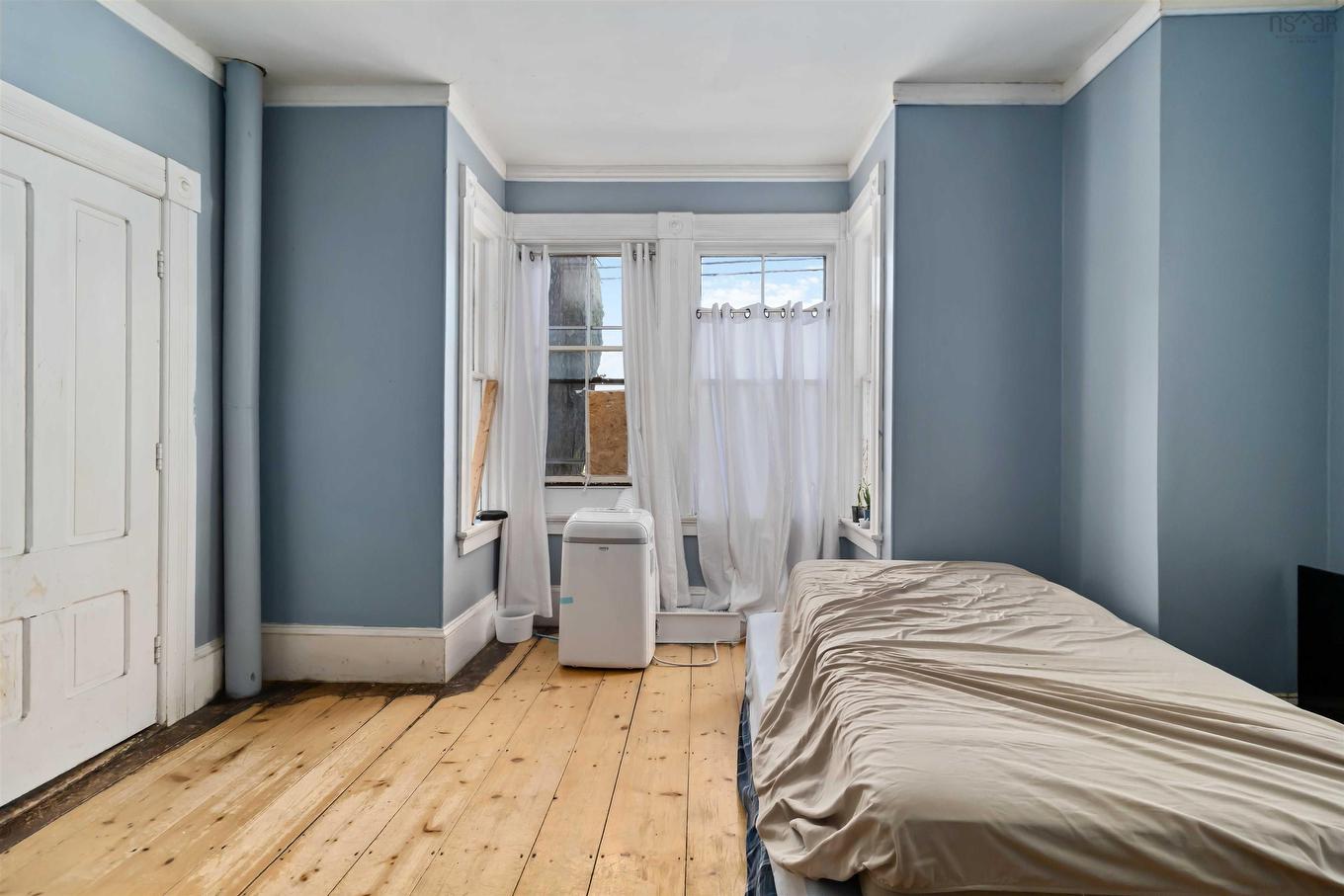 101 Pleasant Street, Bridgewater, NS