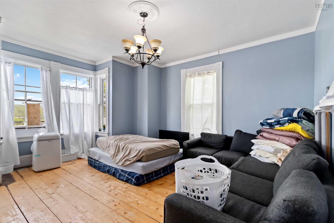 101 Pleasant Street, Bridgewater, NS