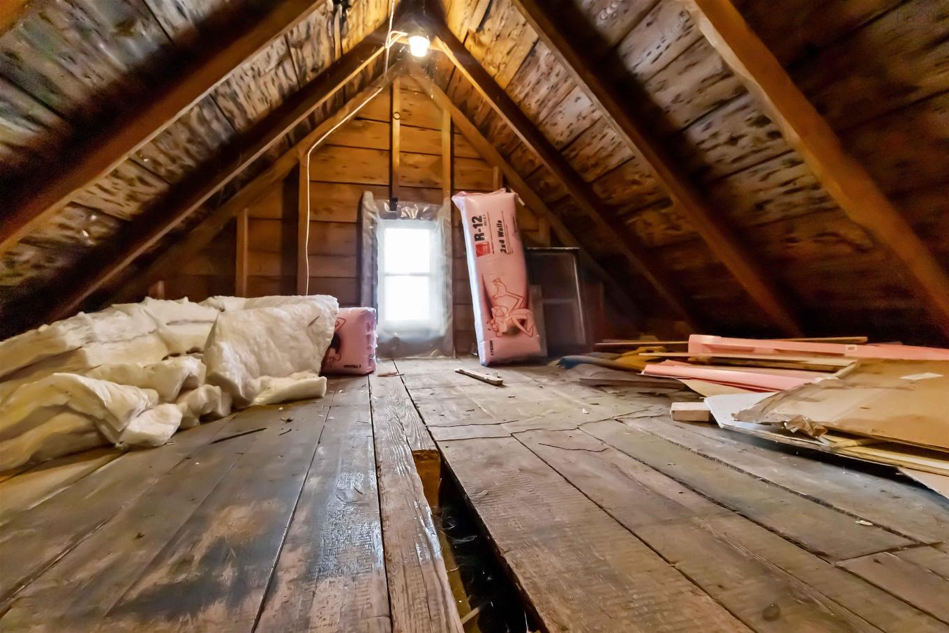 101 Pleasant Street, Bridgewater, NS