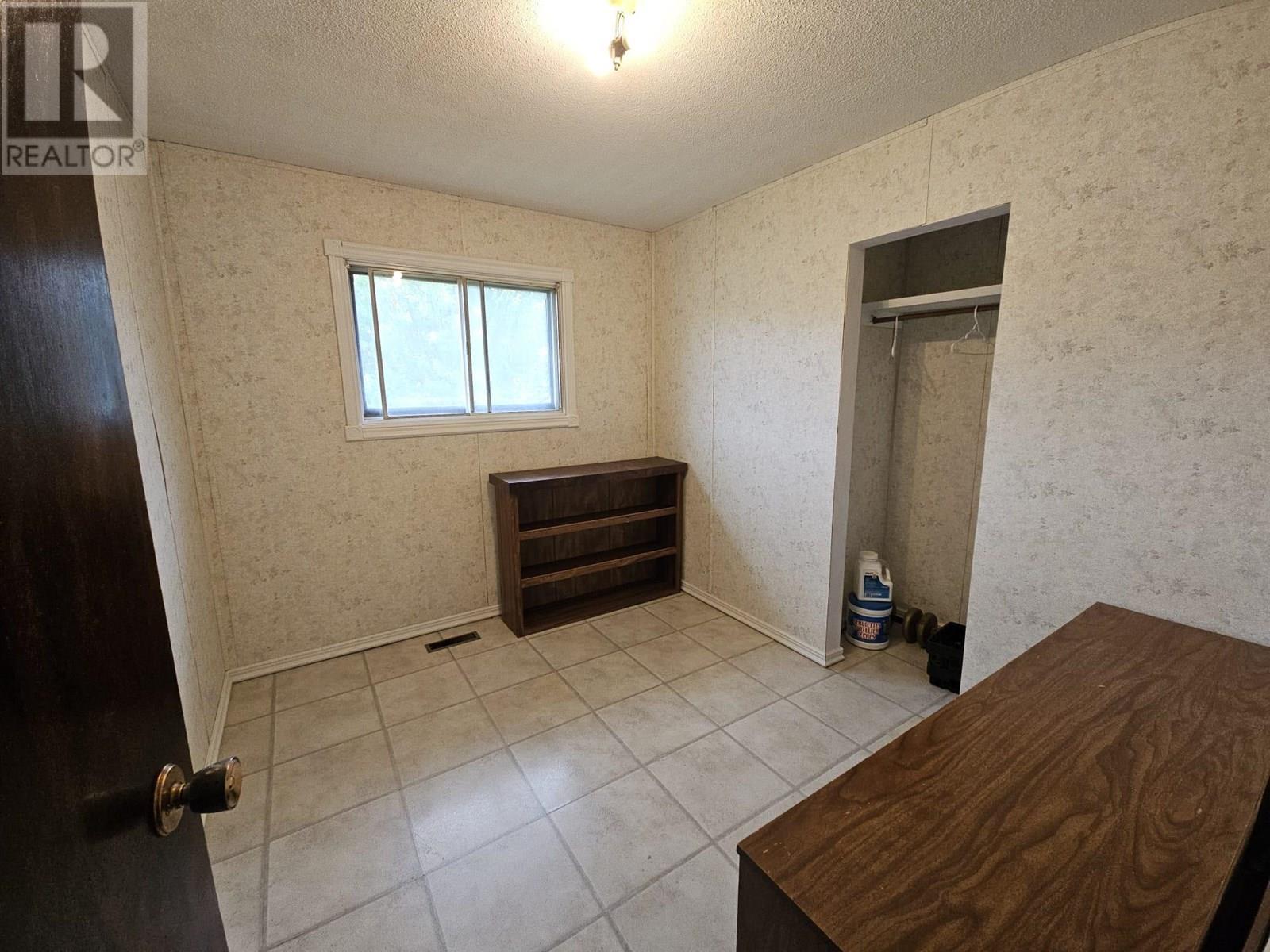 4756 Wabi Crescent, Chetwynd, BC - Indoor