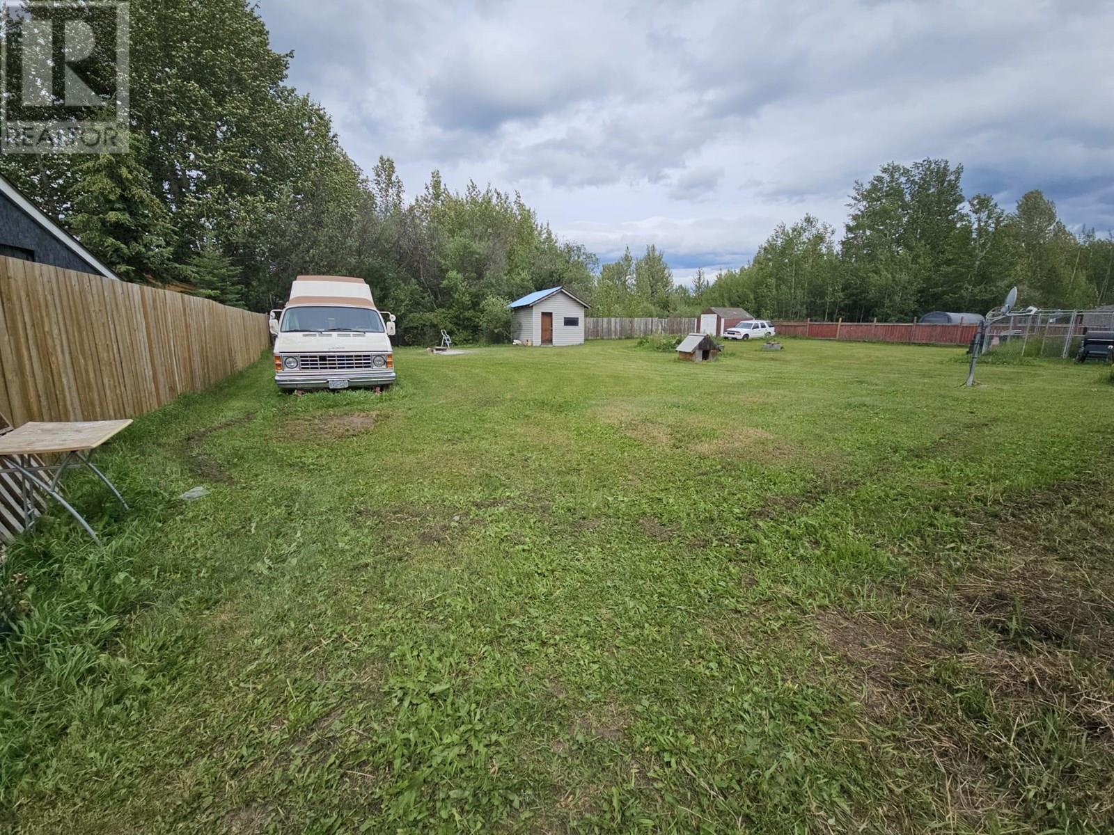 4756 Wabi Crescent, Chetwynd, BC - Outdoor