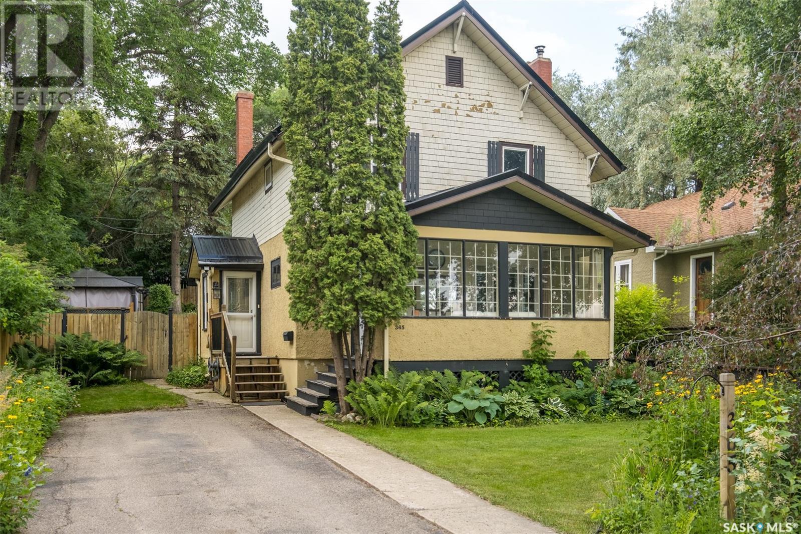 365 19Th Street W, Prince Albert, SK - Outdoor