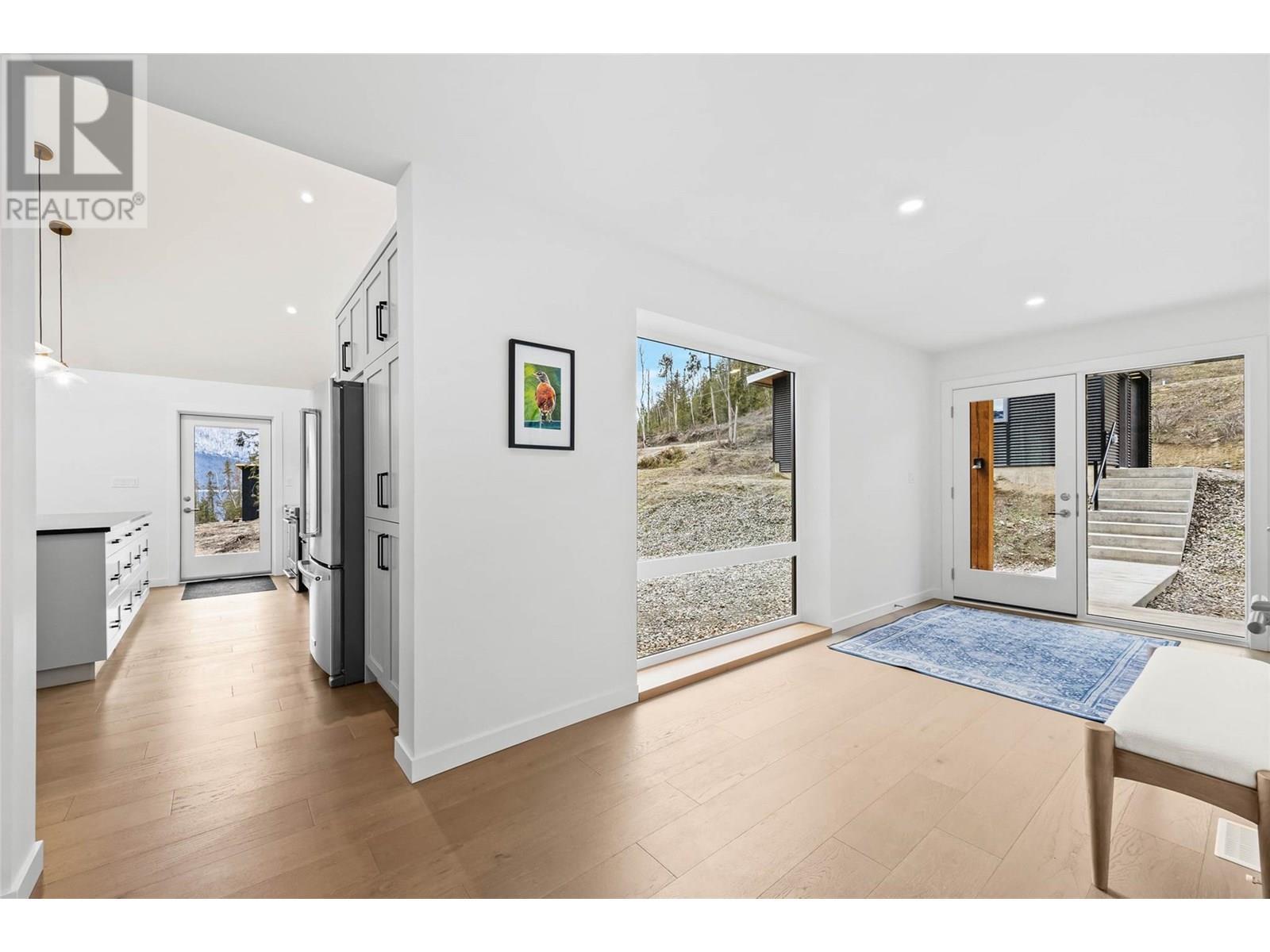 5600 Adams West Fs Road Unit# Lot 6, Adams Lake, BC - Indoor Photo Showing Other Room