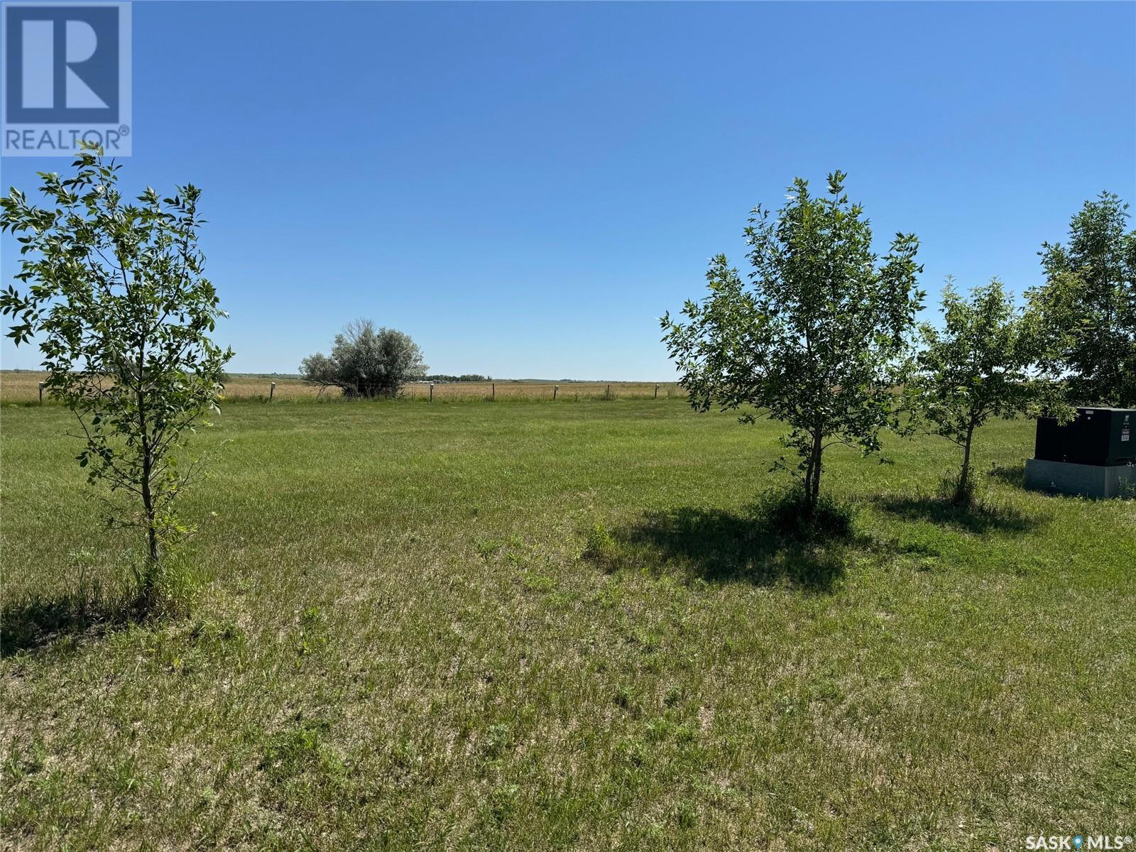 Lox 3 Block X Marina Drive, Island View, SK