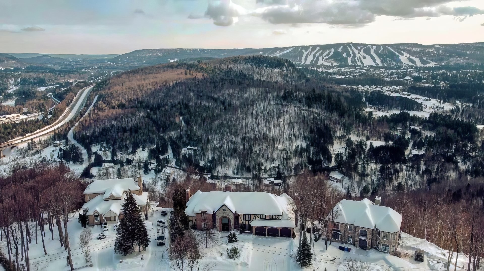 Overall view - 1485 Rue Des Quatre-Saisons, Sainte-Adèle, QC - Outdoor With View