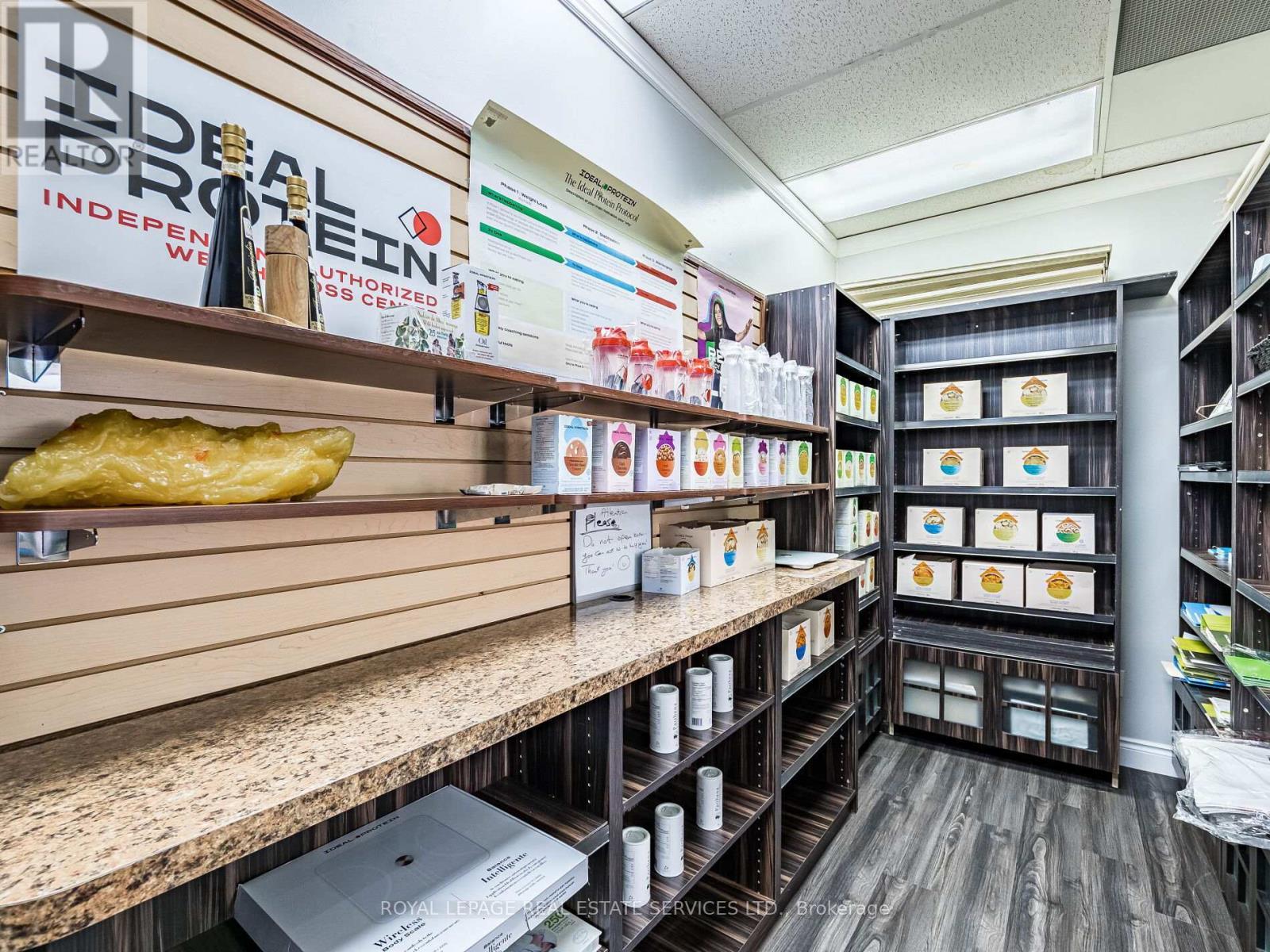 4 - 287 Dundas Street E, Hamilton, ON