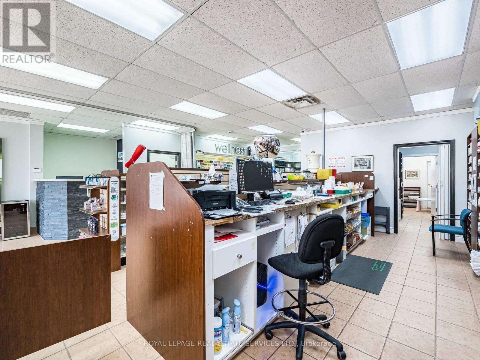 4 - 287 Dundas Street E, Hamilton, ON